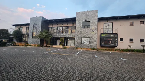 23 J.G. Strydom Rd, Weltevredenpark, Roodeport